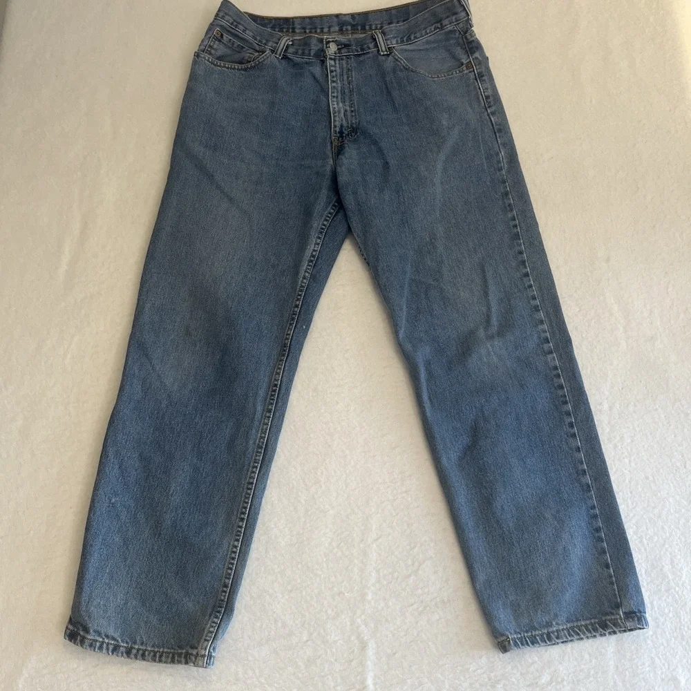 Levi's 550 Jeans Men's 36x32 (Actual: 36x31) Medium Wash Relaxed Fit